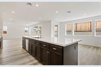 5987 Big Sky Dr, Fairfield, CA 94533 - Photo 13