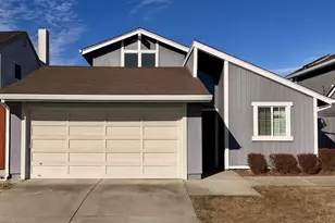 424 Brighton St, Salinas, CA 93907 - Photo 1