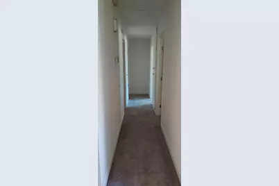 6944 Mirador Way, Sacramento, CA 95828 - Photo 9