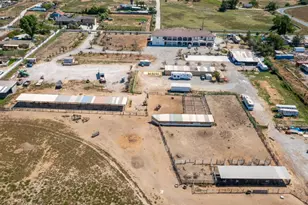 8440 Lovers Ln, Hollister, CA 95023 - Photo 89