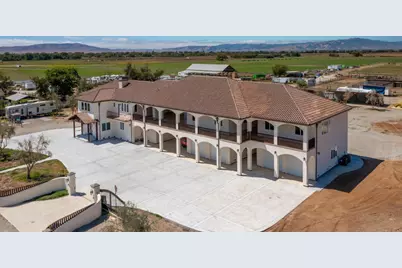 8440 Lovers Ln, Hollister, CA 95023 - Photo 73