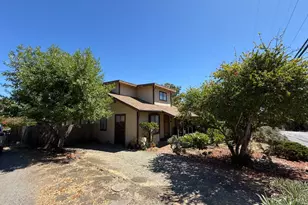 505 Summit Dr, Redwood City, CA 94062 - Photo 1