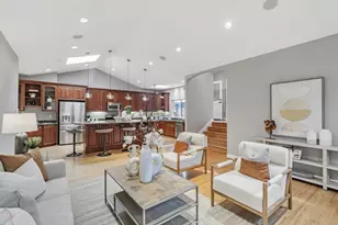 241 42nd Ave, San Mateo, CA 94403 - Photo 1