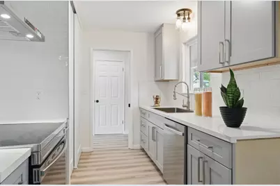 1693 Greentree Dr, Concord, CA 94521 - Photo 5