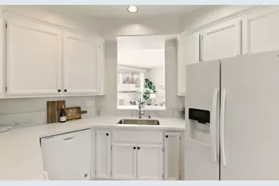 583 Shoal Cir, Redwood Shores, CA 94065 - Photo 11