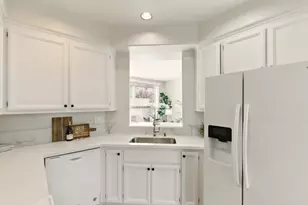 583 Shoal Cir, Redwood Shores, CA 94065 - Photo 11