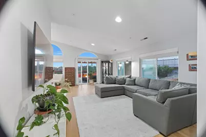 18530 Berta Ridge Pl, Salinas, CA 93907 - Photo 13