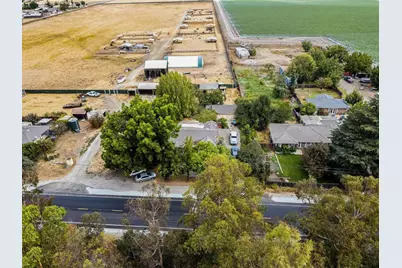 790 Shore Rd, Hollister, CA 95023 - Photo 43