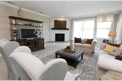 1664 Dolomite Dr, Los Banos, CA 93635 - Photo 11