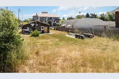 719 Darwin St, Santa Cruz, CA 95062 - Photo 3