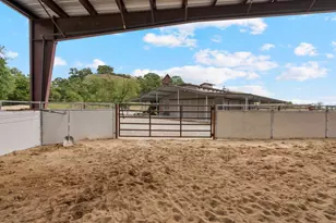 804 Comstock Rd, Hollister, CA 95023 - Photo 9