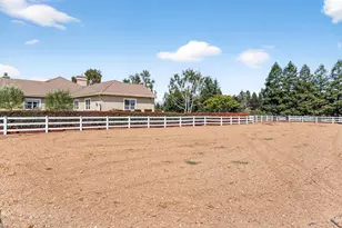 12315 Harding Ave, San Martin, CA 95046 - Photo 69