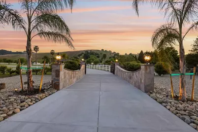 12755 Santa Teresa Blvd, San Martin, CA 95046 - Photo 5