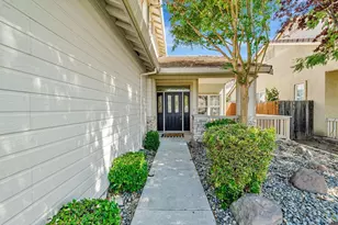 1586 Arrigotti Ln, Tracy, CA 95377 - Photo 3