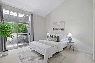 1735 Parkview Green Cir, San Jose, CA 95131 - Photo 25