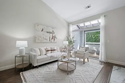 1735 Parkview Green Cir, San Jose, CA 95131 - Photo 7