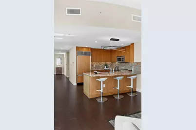 38 N Almaden Blvd 2001, San Jose, CA 95110 - Photo 23