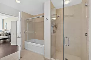 38 N Almaden Blvd 2001, San Jose, CA 95110 - Photo 37