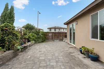 2141 Wildflower Dr, Hollister, CA 95023 - Photo 57