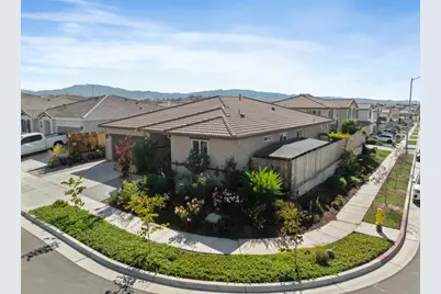 2141 Wildflower Dr, Hollister, CA 95023 - Photo 1