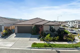 2141 Wildflower Dr, Hollister, CA 95023 - Photo 1