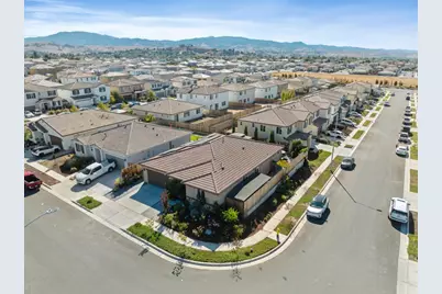 2141 Wildflower Dr, Hollister, CA 95023 - Photo 39