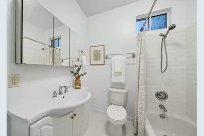 438 30th St, San Francisco, CA 94131 - Photo 9