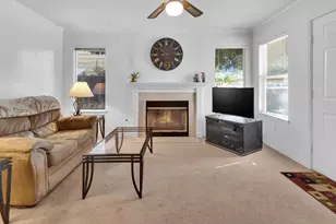 310 Mustang Ct D, King City, CA 93930 - Photo 3