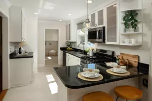 1105 Oak Ave, Redwood City, CA 94061 - Photo 7