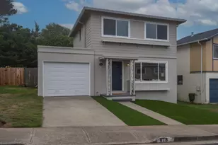 618 Foothill Dr, Pacifica, CA 94044 - Photo 1