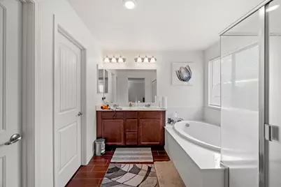 10000 Asilomar Ln, Elk Grove, CA 95757 - Photo 17