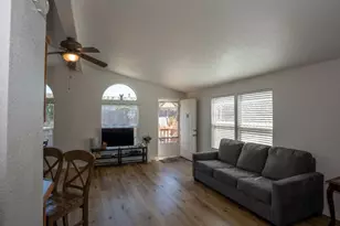 20 Russell Rd 133, Salinas, CA 93906 - Photo 5