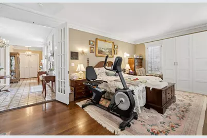 2301 Easton Dr, Burlingame, CA 94010 - Photo 37