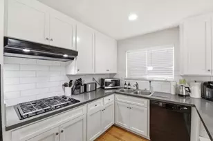 738 Sobrato Dr, Campbell, CA 95008 - Photo 17