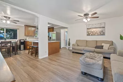 5367 Rosswood Ln, Redding, CA 96001 - Photo 7