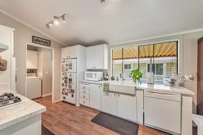 707 Millstream Dr 707, San Jose, CA 95125 - Photo 9