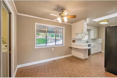 23492 Sunset Dr, Los Gatos, CA 95033 - Photo 13