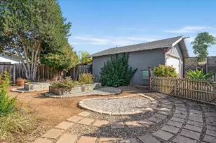 172 W Phillips Rd, Watsonville, CA 95076 - Photo 39