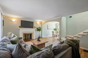 9401 Castlewood St, Oakland, CA 94605 - Photo 7