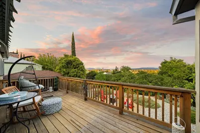 1901 Chestnut St, Redding, CA 96001 - Photo 29