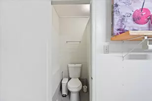 1901 Chestnut St, Redding, CA 96001 - Photo 27