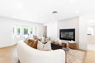 2331 Carmel Dr, Palo Alto, CA 94303 - Photo 33