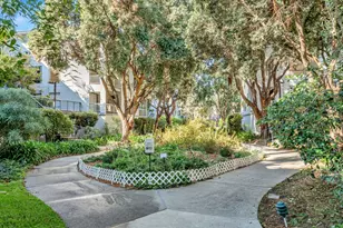 4 Anchor Dr F230, Emeryville, CA 94608 - Photo 1