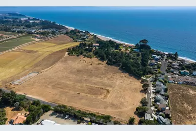 112 Holiday Dr, La Selva Beach, CA 95076 - Photo 9