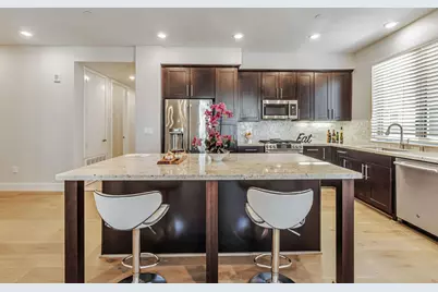 1028 Foster Square Ln 305, Foster City, CA 94404 - Photo 7