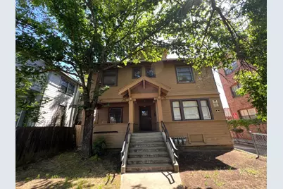 722 N San Joaquin St, Stockton, CA 95202 - Photo 1