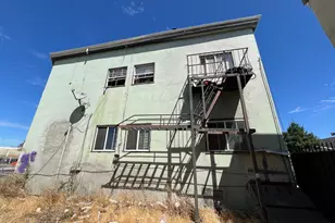 144 N Grant St, Stockton, CA 95202 - Photo 3