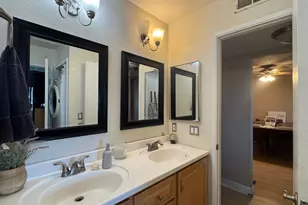 3016 Shadow Springs Pl, San Jose, CA 95121 - Photo 11