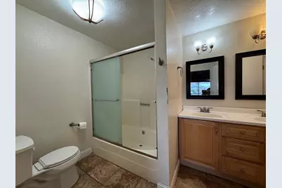 3016 Shadow Springs Pl, San Jose, CA 95121 - Photo 9