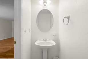 1229 Picasso Dr, Sunnyvale, CA 94087 - Photo 11